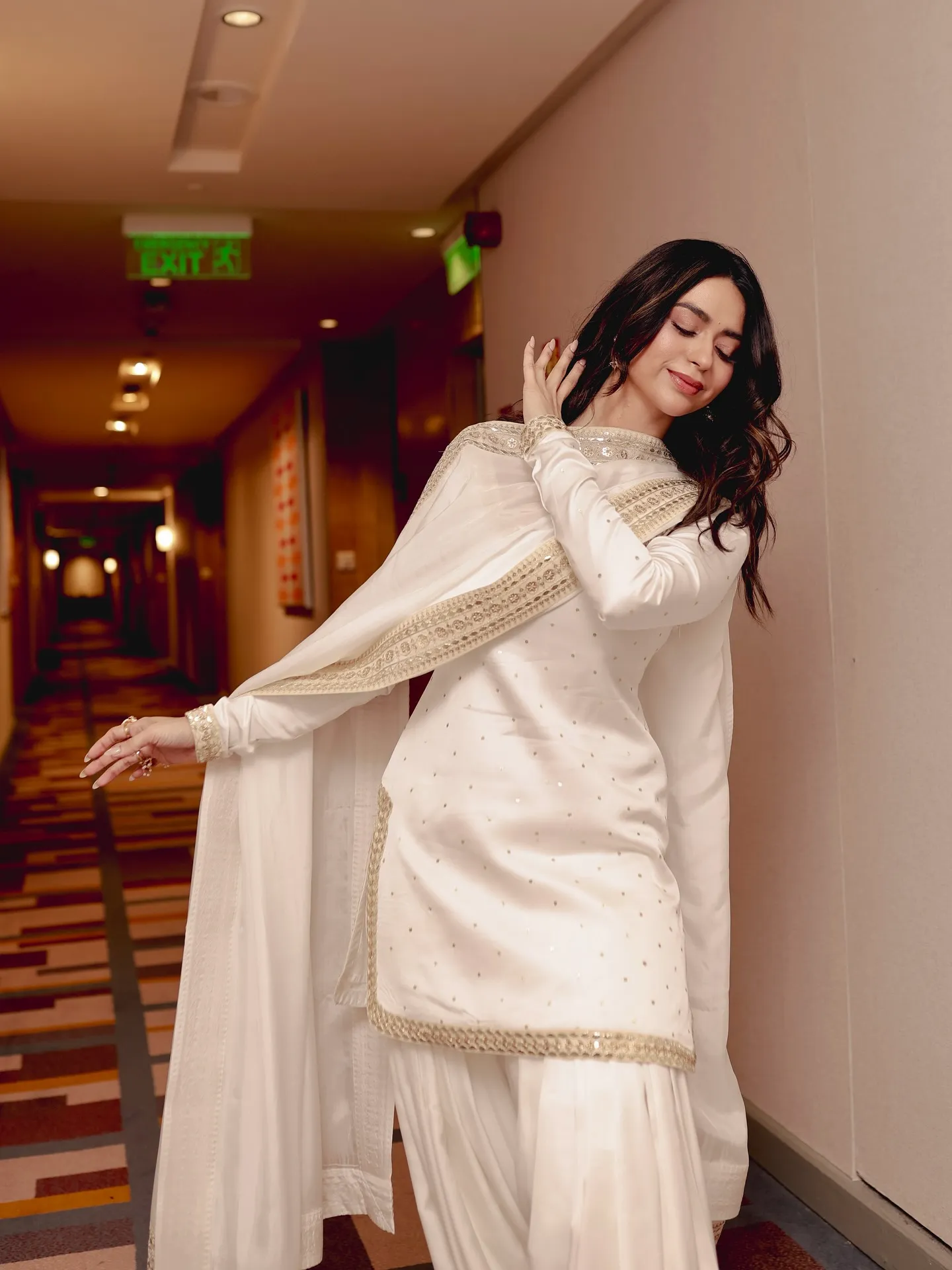 Soundarya Sharma Height