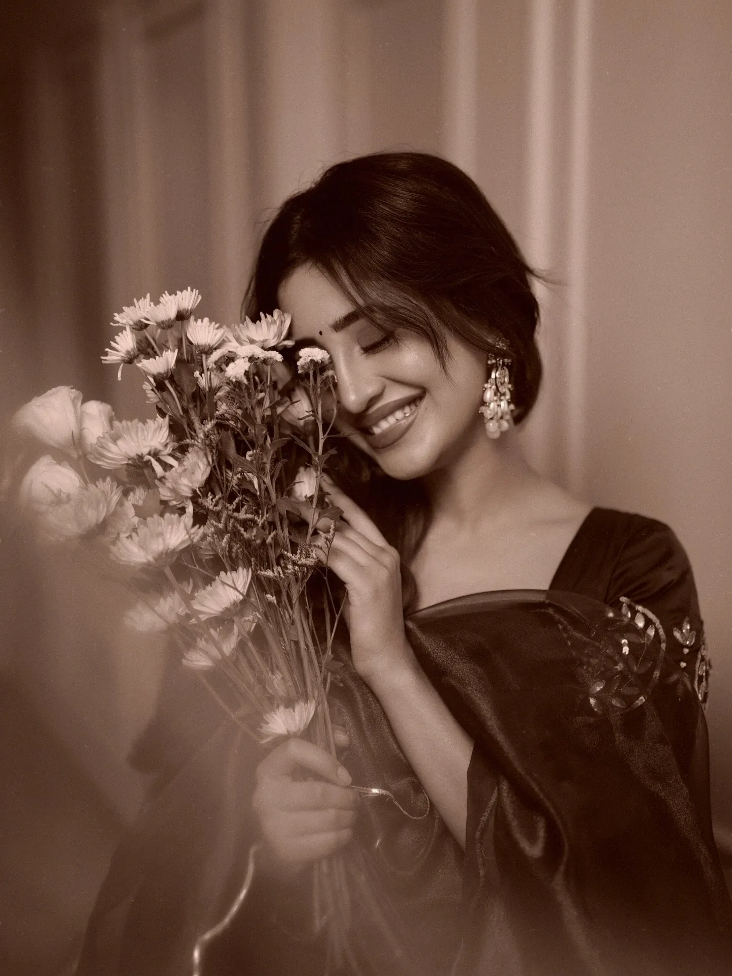 Shivangi Joshi Instagram, 